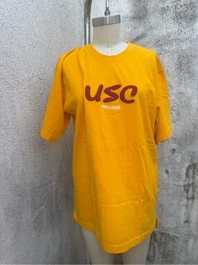 Source Unknown Gold USC Trojans Logo Tee